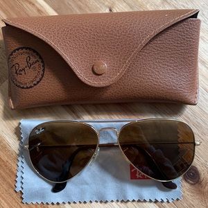Ray-Ban Aviators RB3025